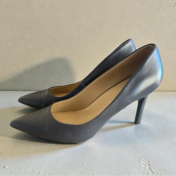 9W Naturalizer Anna, Inky Navy Leather - Picture 2 of 5